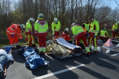 Rettungsdienst Busunfall 31