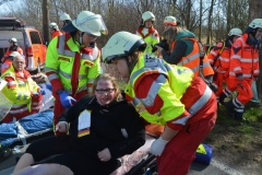 Rettungsdienst Busunfall 38
