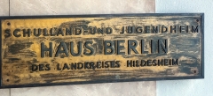 Eingangsschild-851